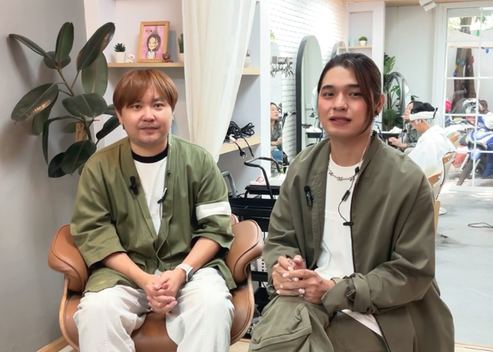 นักศึกษาคอร์สเสริมสวยสตรี