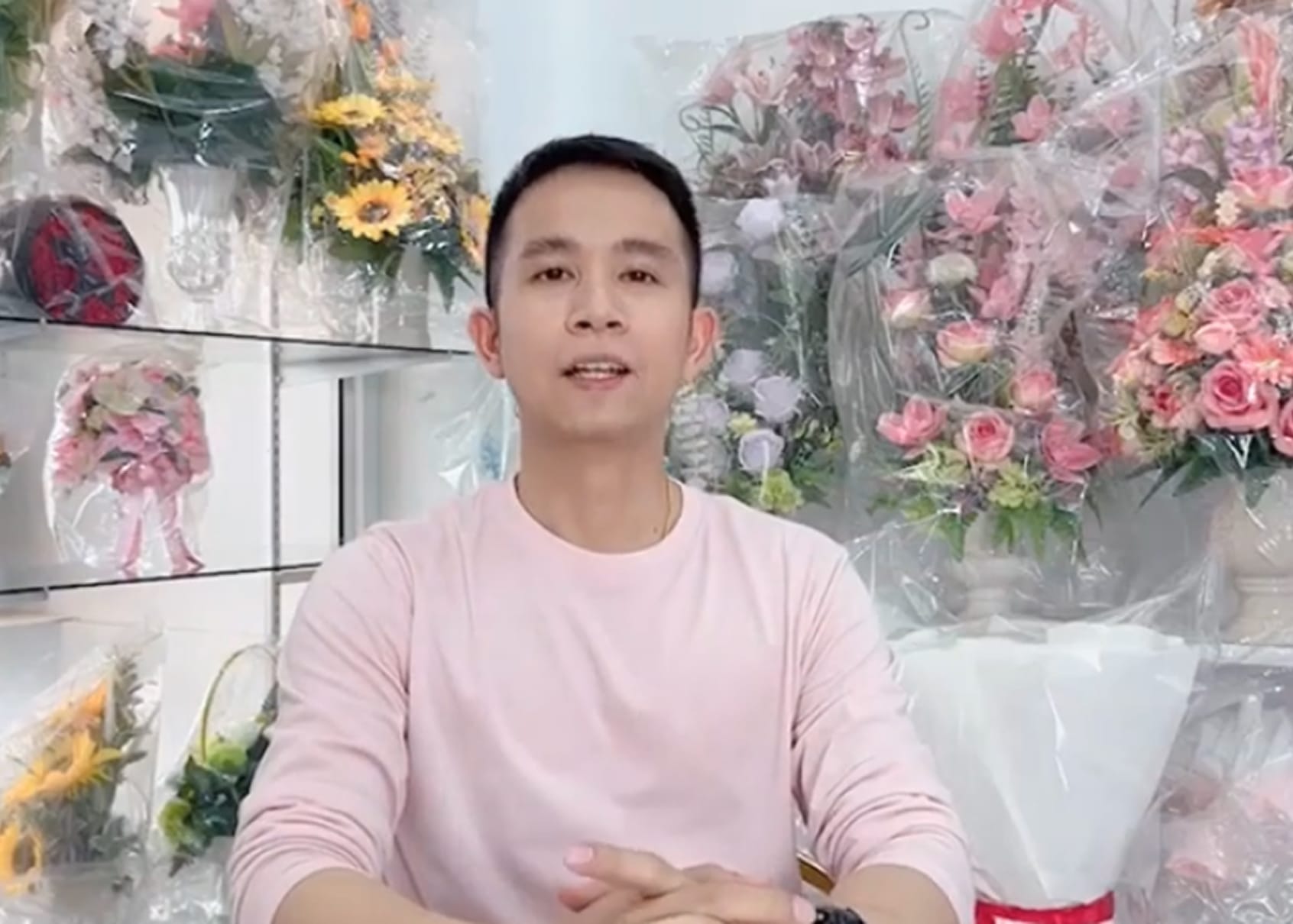 นักศึกษาคอร์สจัดดอกไม้เพื่ออาชีพ