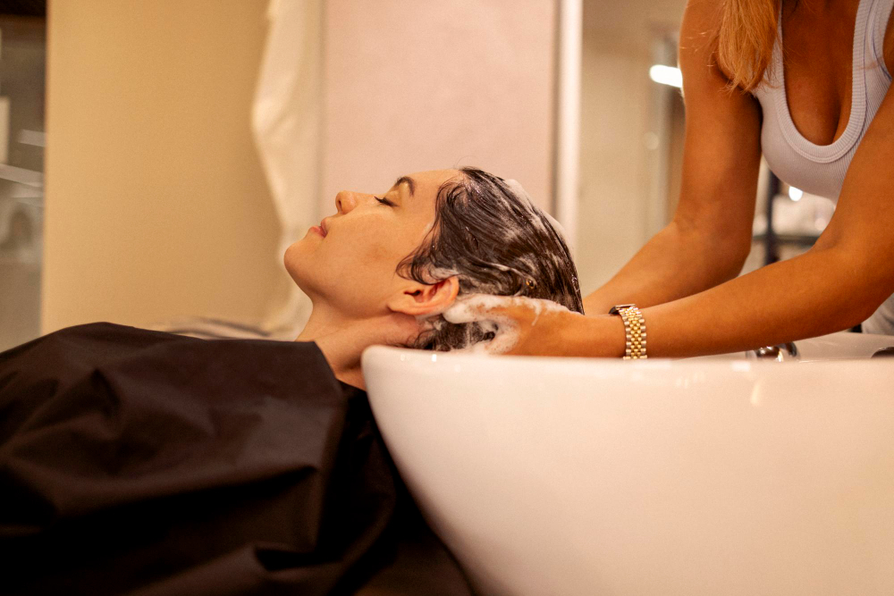 เสริมสวย ระดับ 2 (เสาร์ – อาทิตย์) 160 ชั่วโมง