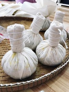 การแปรรูปสมุนไพร (จันทร์ – ศุกร์) 80 ชั่วโมง