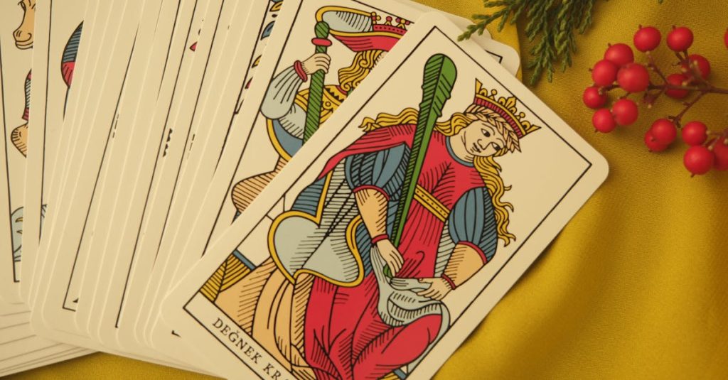 การพยากรณ์ด้วยไพ่ทาโรต์