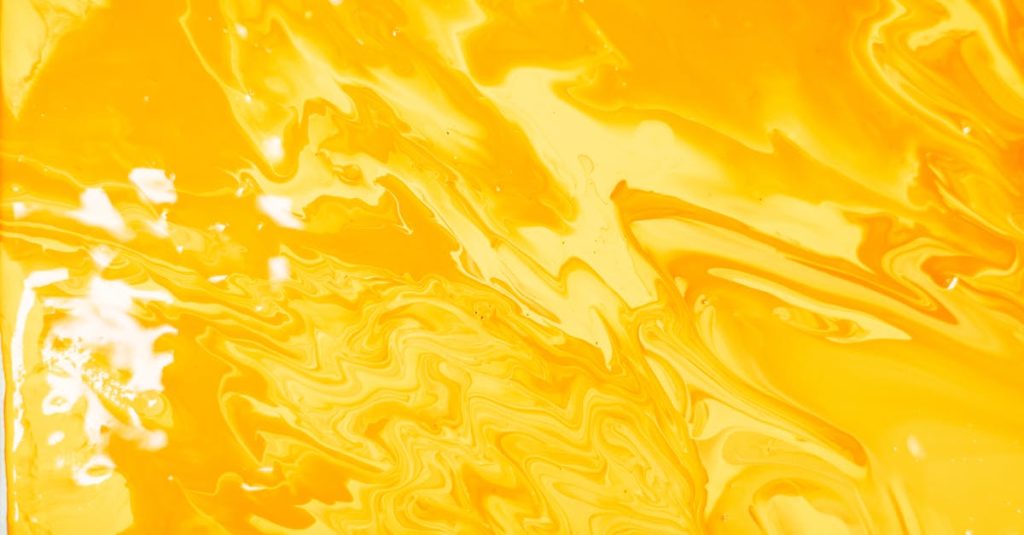 การเขียนลวดลายด้วยสี