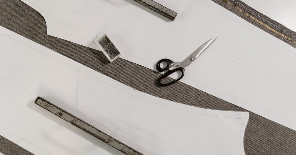 การตัดเย็บกระโปรงกางเกง