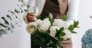 การจัดดอกไม้สดเพื่องานอาชีพ