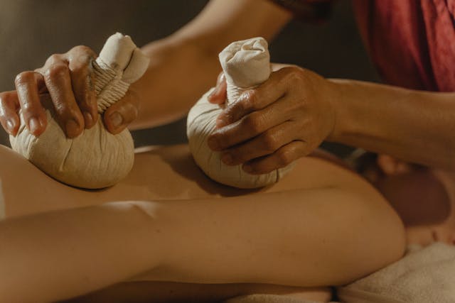 การดูแลสุขภาพและความงามสตรีหลังเรือนไฟ