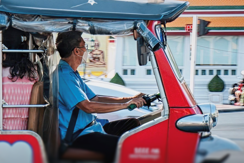 Next Jobs เรียนจบ พร้อมจ้าง